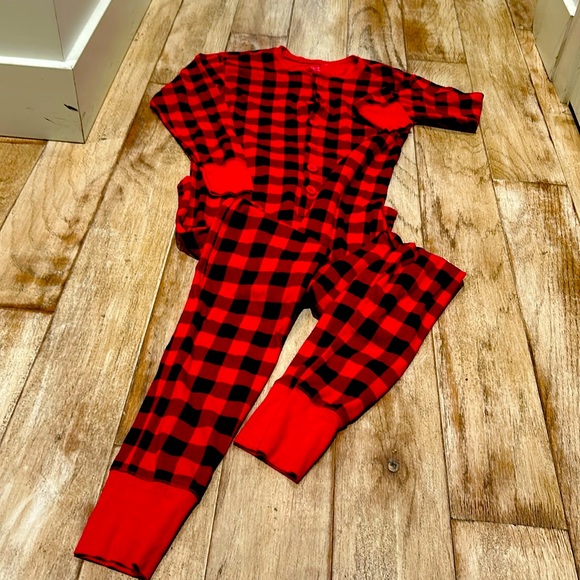 Hatley Sleepwear Red and Black Plaid - Picture 1 of 3